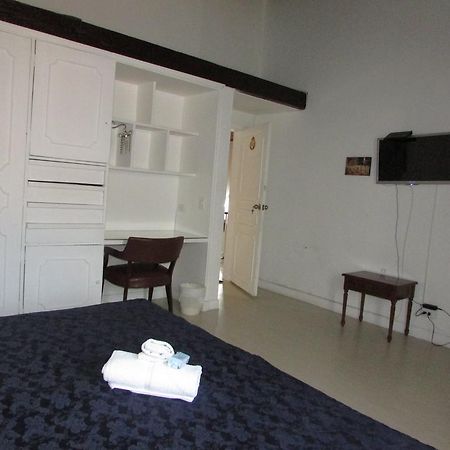 Casa De Huespedes Shalom Victoria Pension Bogota Buitenkant foto
