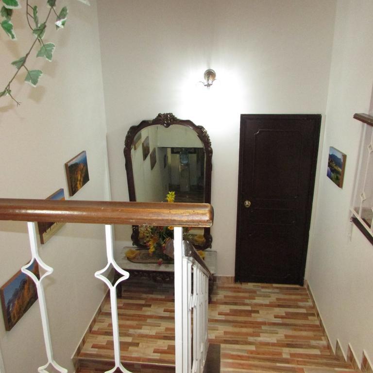 Casa De Huespedes Shalom Victoria Pension Bogota Buitenkant foto