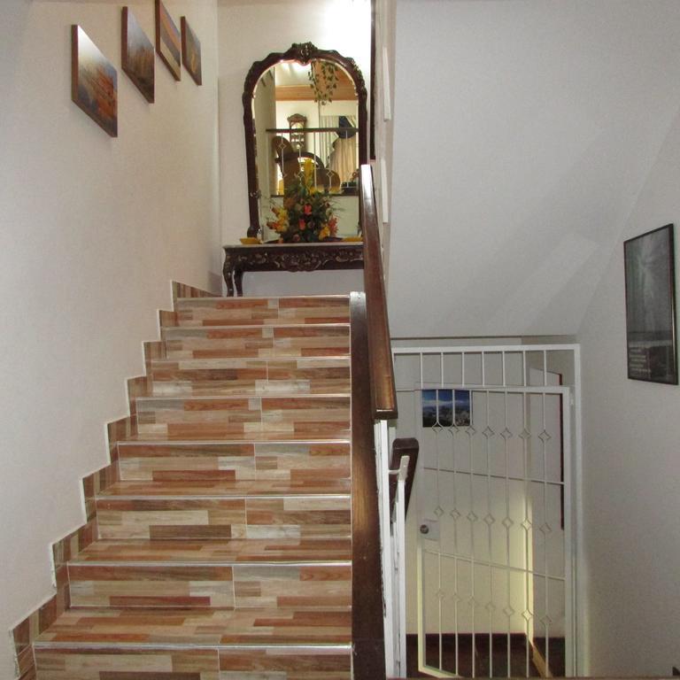 Casa De Huespedes Shalom Victoria Pension Bogota Buitenkant foto